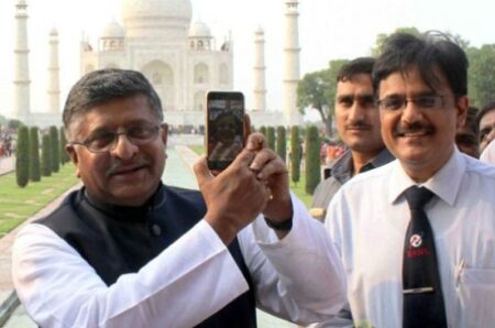 bsnl invest 6k crore ravi shankar prasad inaugurate free wifi hotspot taj